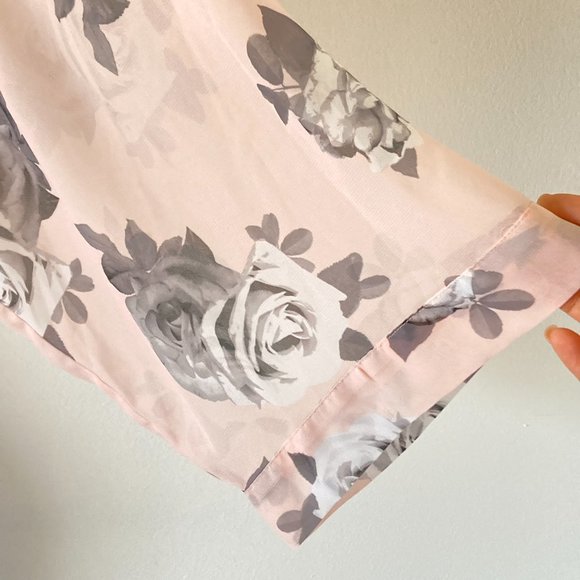 H&M Divided Women’s Baby Pink Grey Floral Chiffon Feel Kimono Top UK Size M - Picture 11 of 15